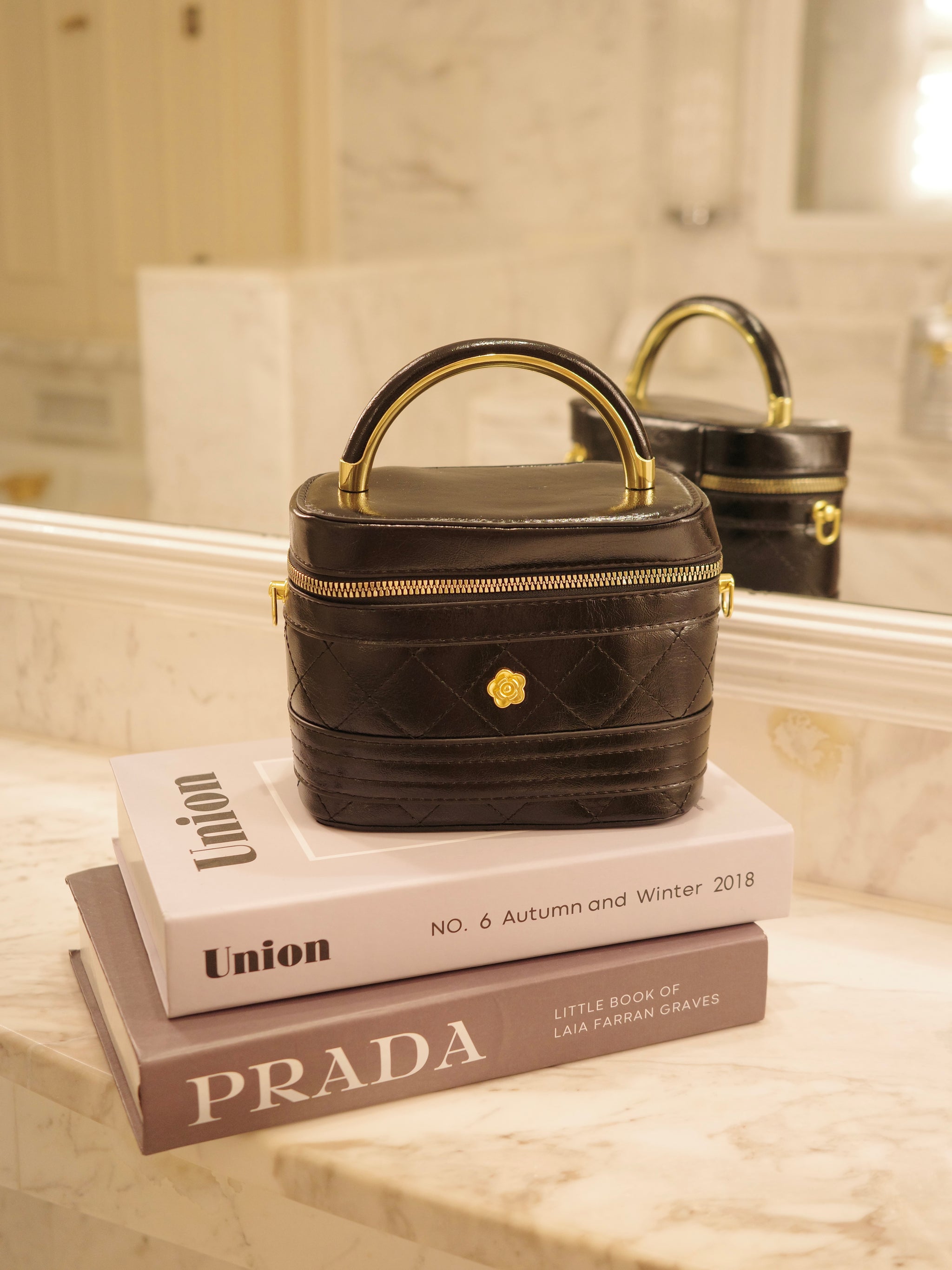 ローズチャームバニティバッグ – Ciel