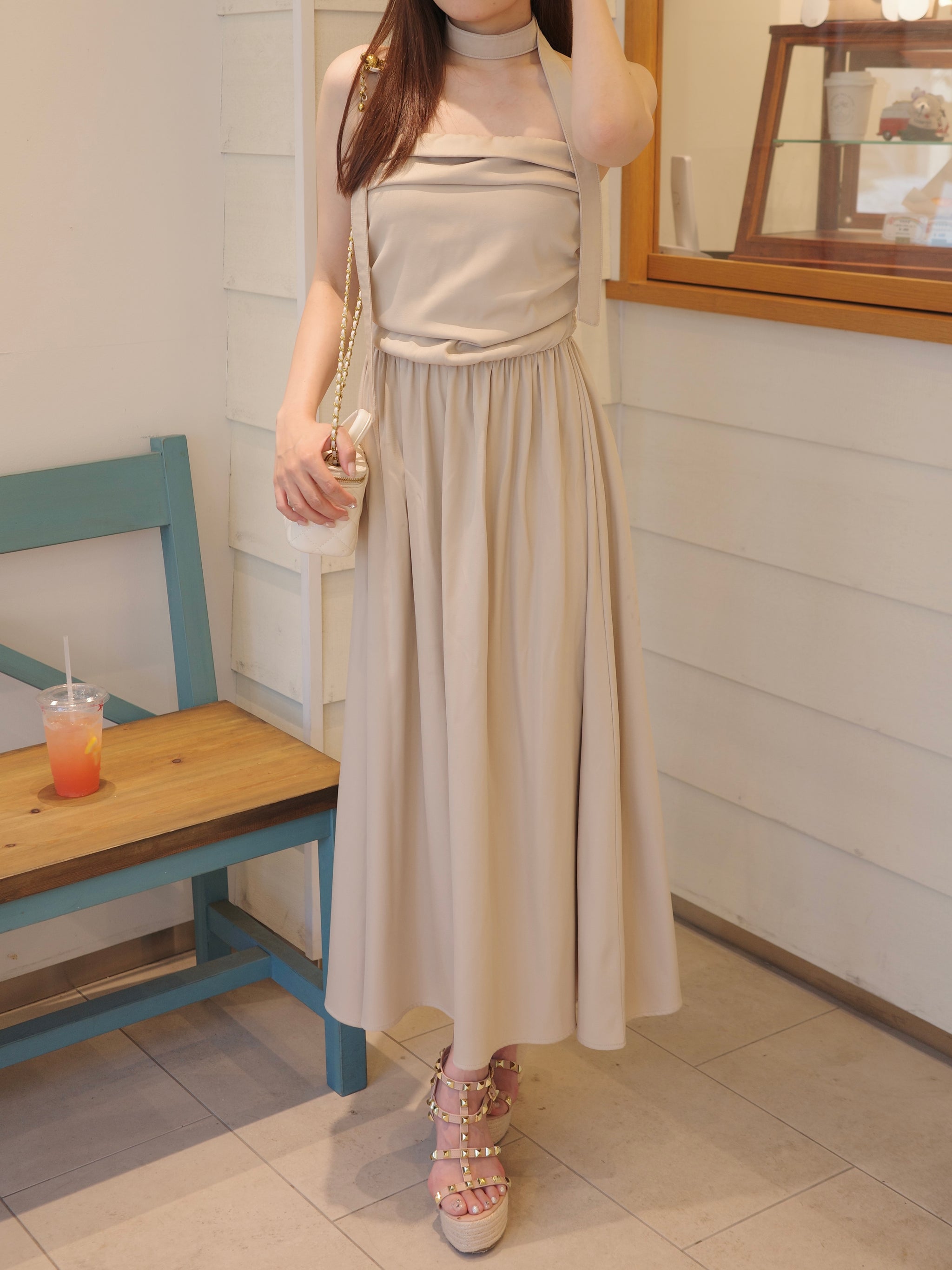 F8EA0EF9-3C27-4E05-B26B-